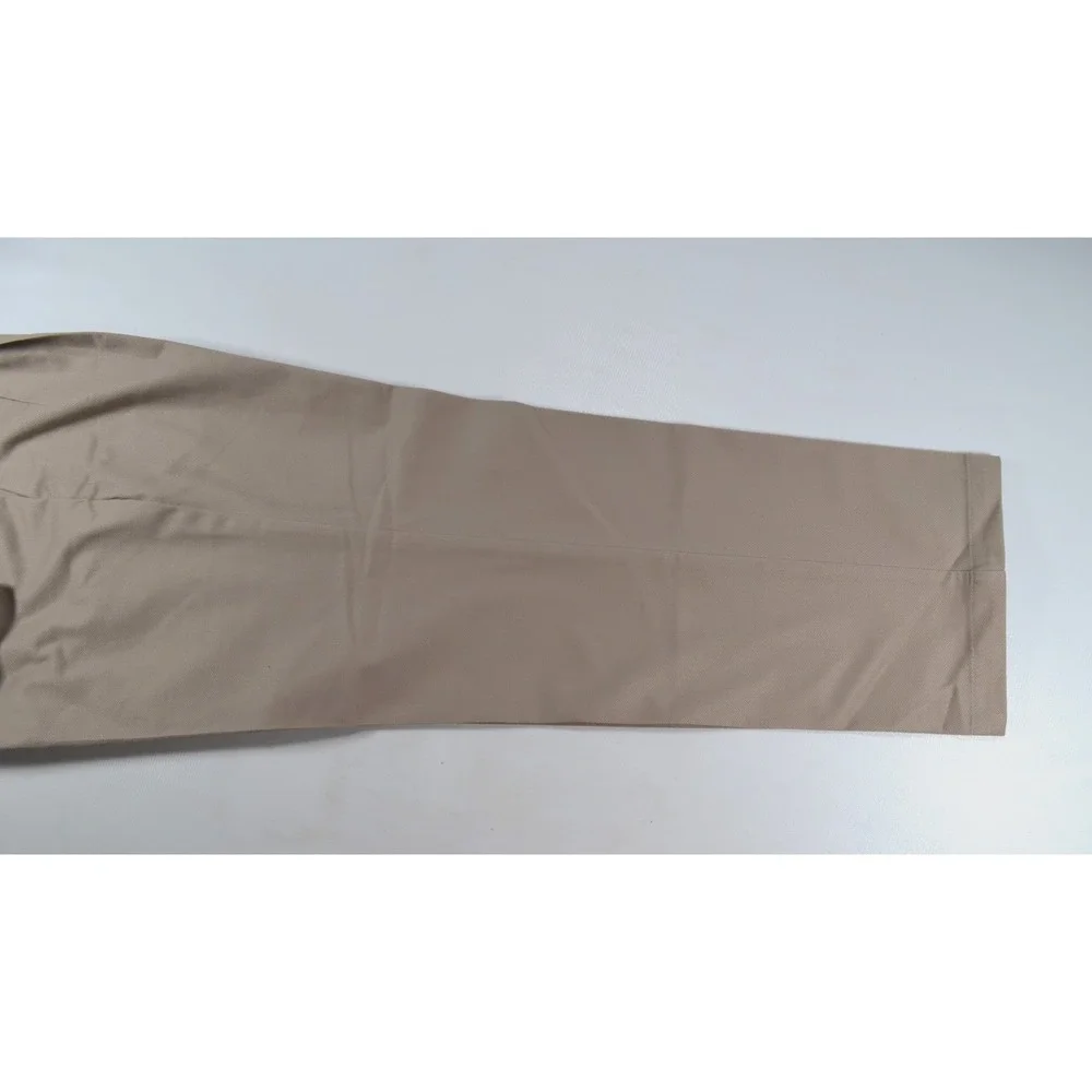 Haggar Designer Work to Weekend Khaki Pants Men's Size 34x30 Comfort‎ Waist